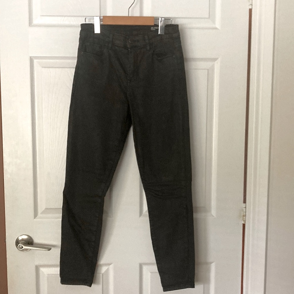 Blank NYC coated black jeans so 28